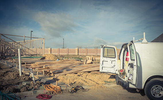 01_inside banners quitruss6